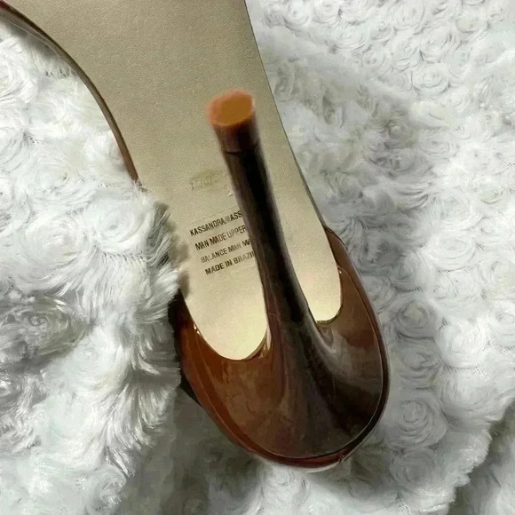 Steve Madden Womens Brown Wafer Patent Stiletto Heels - Picture 6 of 8